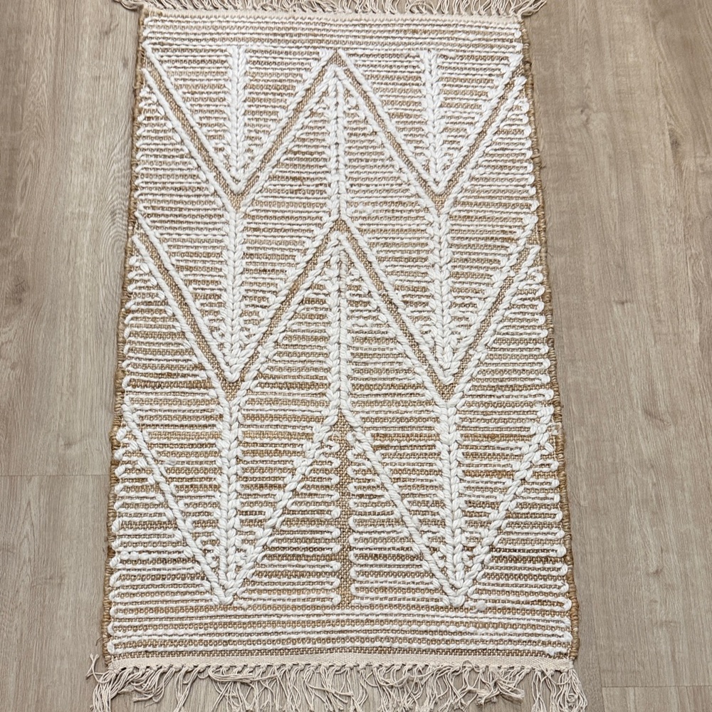 Bohemian Woven Area Rug in White and Tan